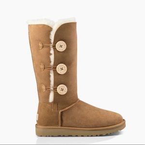 UGG Bailey Button Triplet